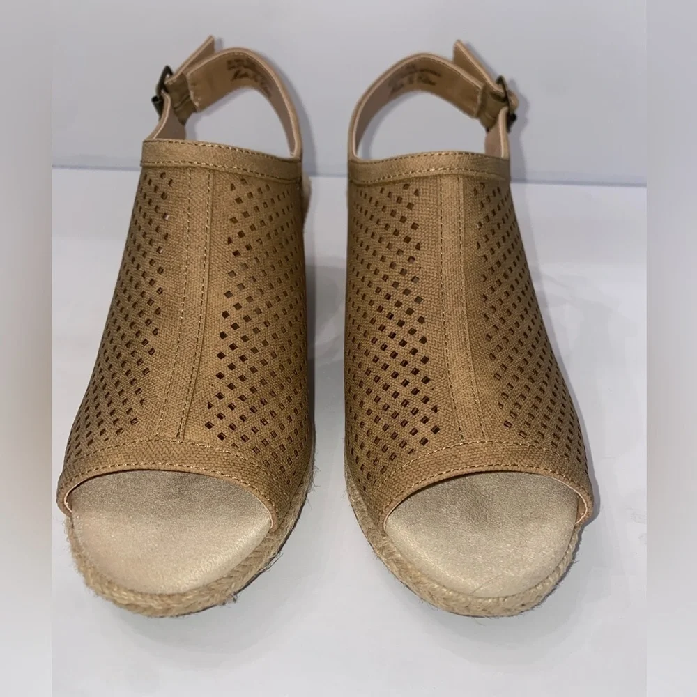 easy street tan linen